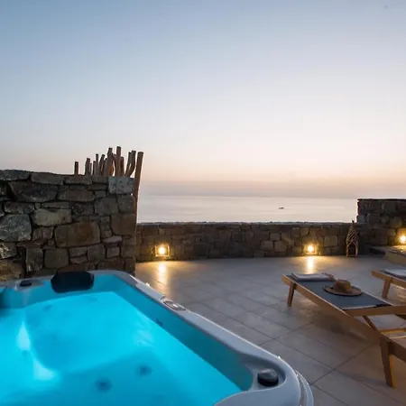 Gorgeous Studio In Cycladic Architecture Overlooking The Aegean Apartment